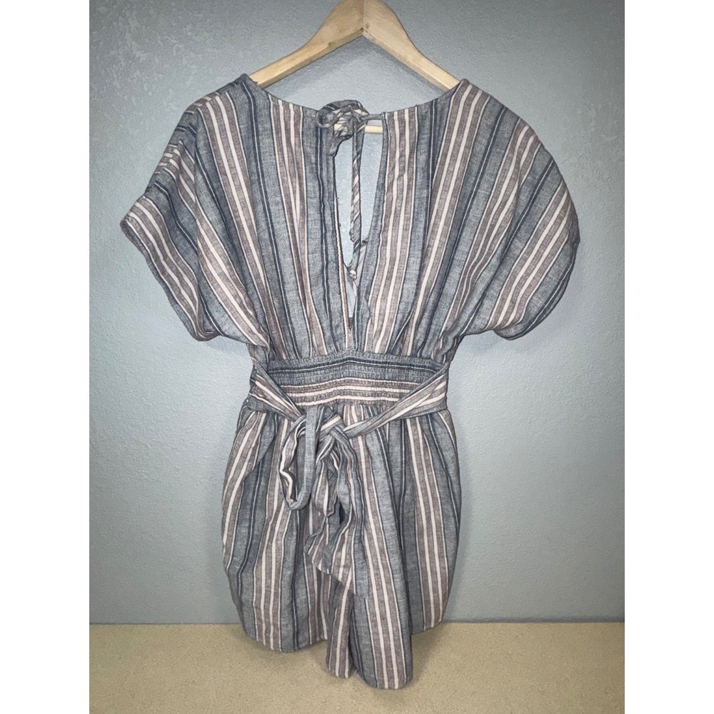 American‎ Eagle Striped Linen Blend Romper Blue White Tie Waist V-Neck Small - Picture 6 of 6